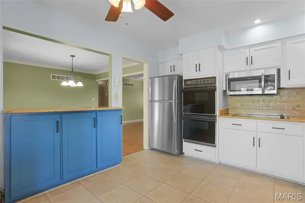 $289,900 | 9616 Highway 100, New Haven, MO 63068