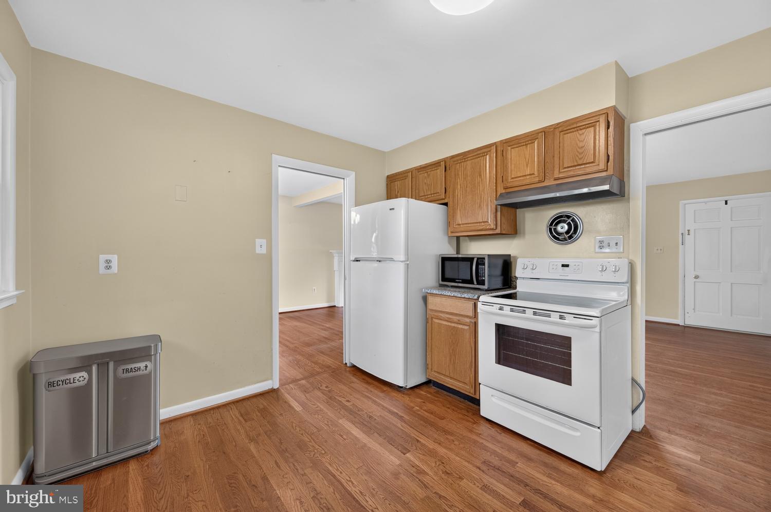 7011 Sea Cliff Road McLean, VA 22101 - Photo 11 of 37 Kitchen