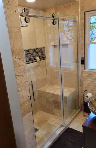 $3,800 | 10156 South Hoyne Avenue, Chicago, IL 60643