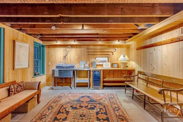 $4,950,000 | 211 East Charlton Street, Savannah, GA 31401