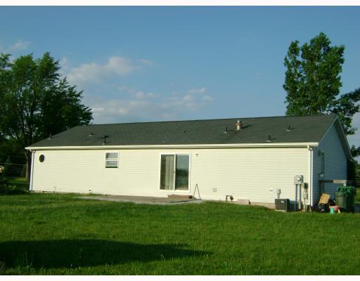 9555 North Co Road Sidney, OH 45365 - Photo 2 of 8