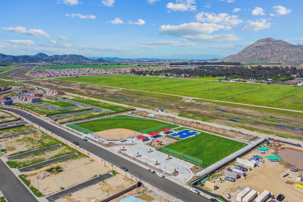 29483 Beeler Road Winchester, CA 92596 - Photo 34 of 42