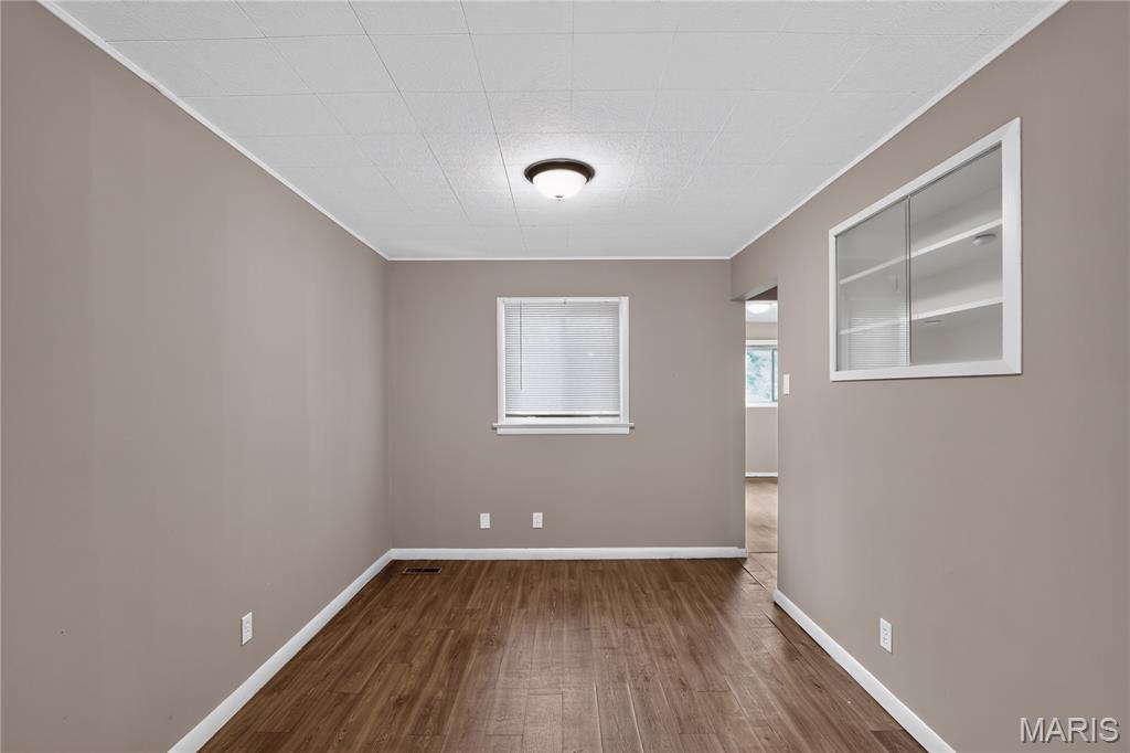 1027 Renshaw Drive Ferguson, MO 63135 - Photo 5 of 33