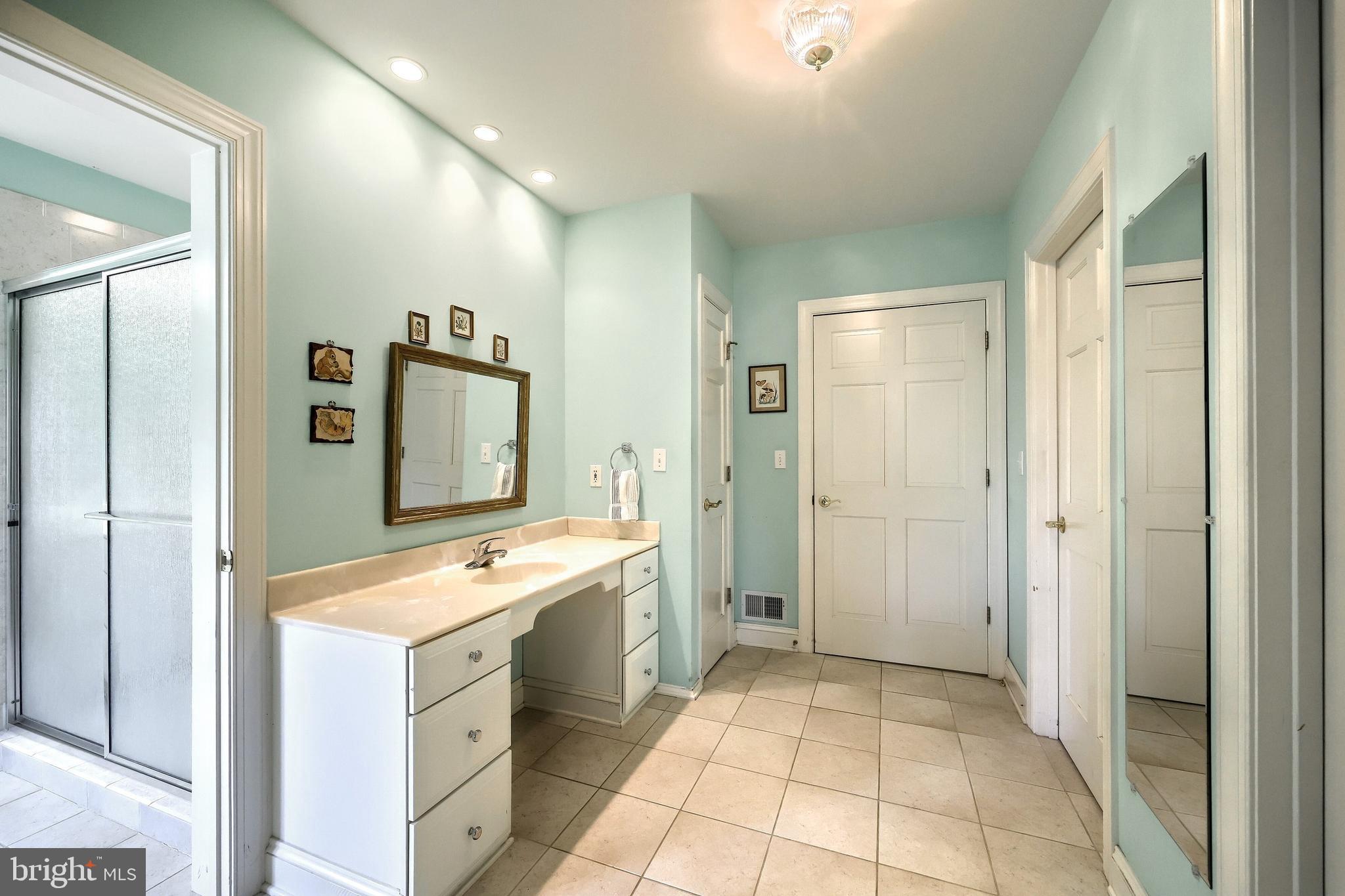 2700 Stockton Road Phoenix, MD 21131 - Photo 48 of 84 Mail Level Primary Bathroom