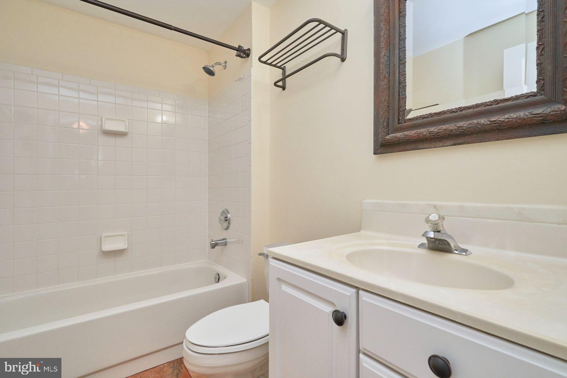 3647 Ransom Place Alexandria, VA 22306 - Photo 30 of 38 Full Bathroom on Lower Level