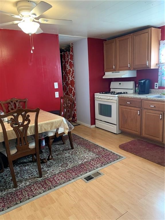 245 Manton Street Pawtucket, RI 02861 - Photo 6 of 13