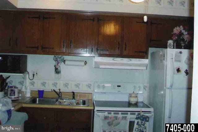 1685 D Devers Road York, PA 17404 - Photo 2 of 6