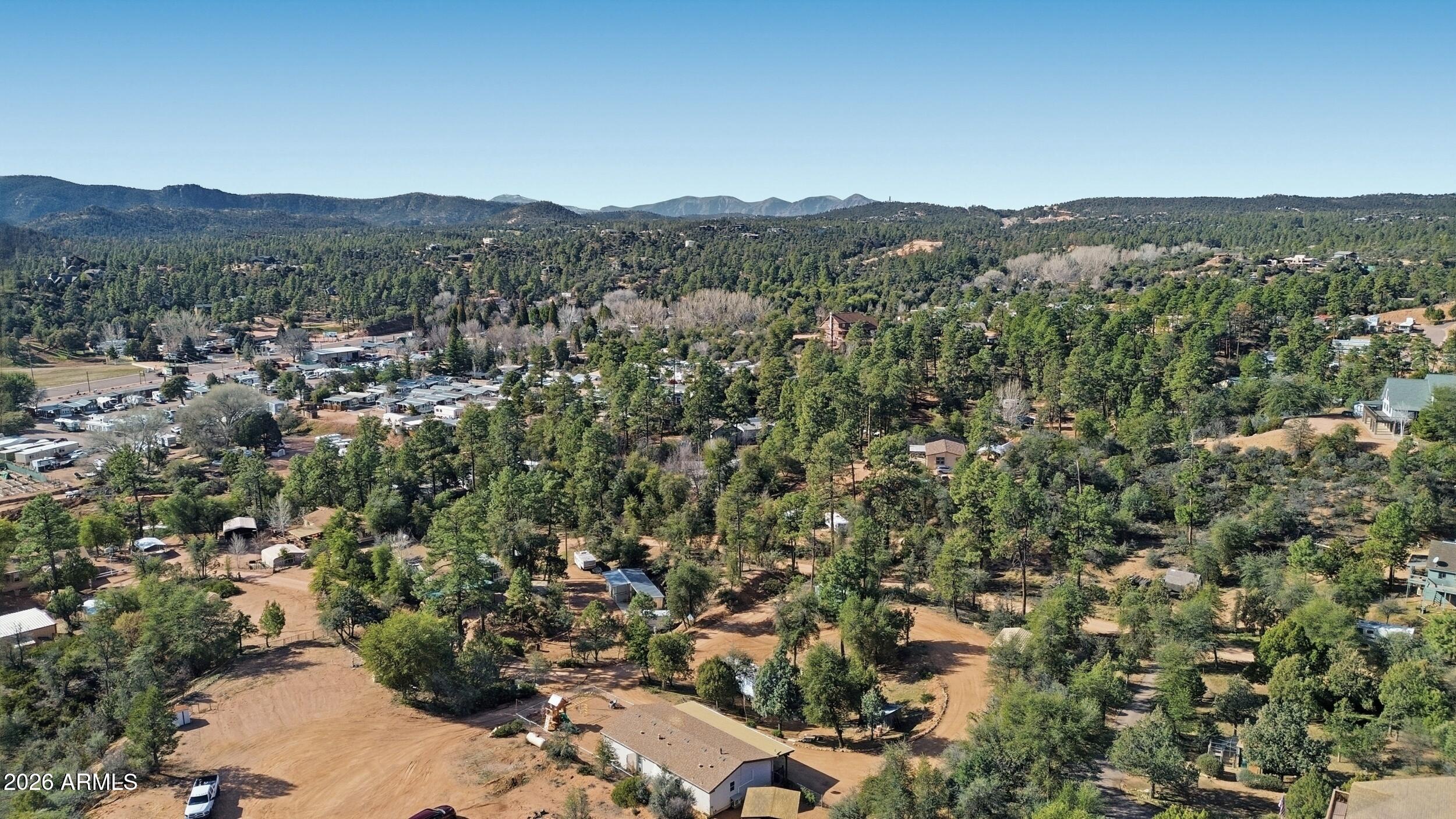 140 East Lariat Drive Payson, AZ 85541 - Photo 31 of 32 a view of a city with mountain