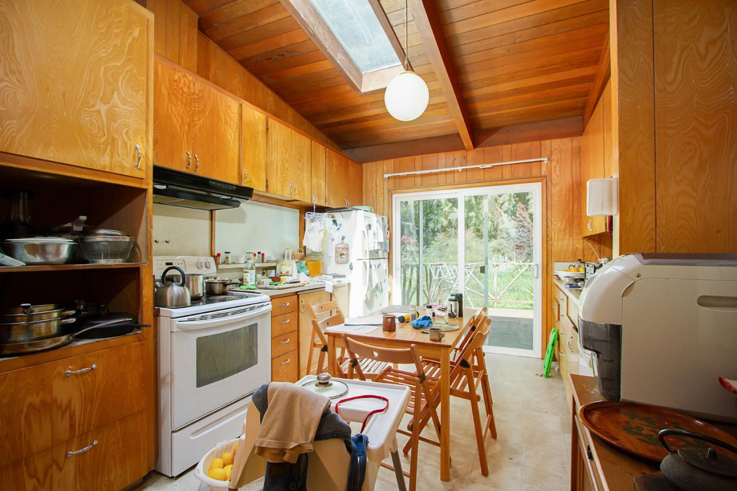 6040 Bonny Doon Road Santa Cruz, CA 95060 - Photo 16 of 36 Gallery Image 16