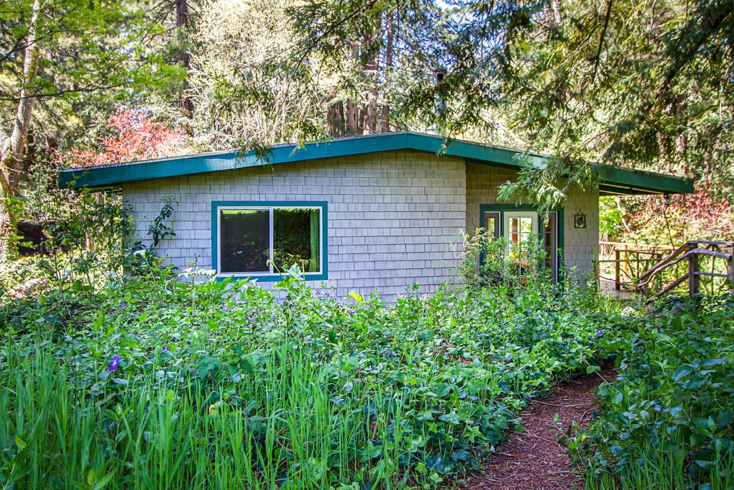 6040 Bonny Doon Road Santa Cruz, CA 95060 - Photo 20 of 36 Gallery Image 20