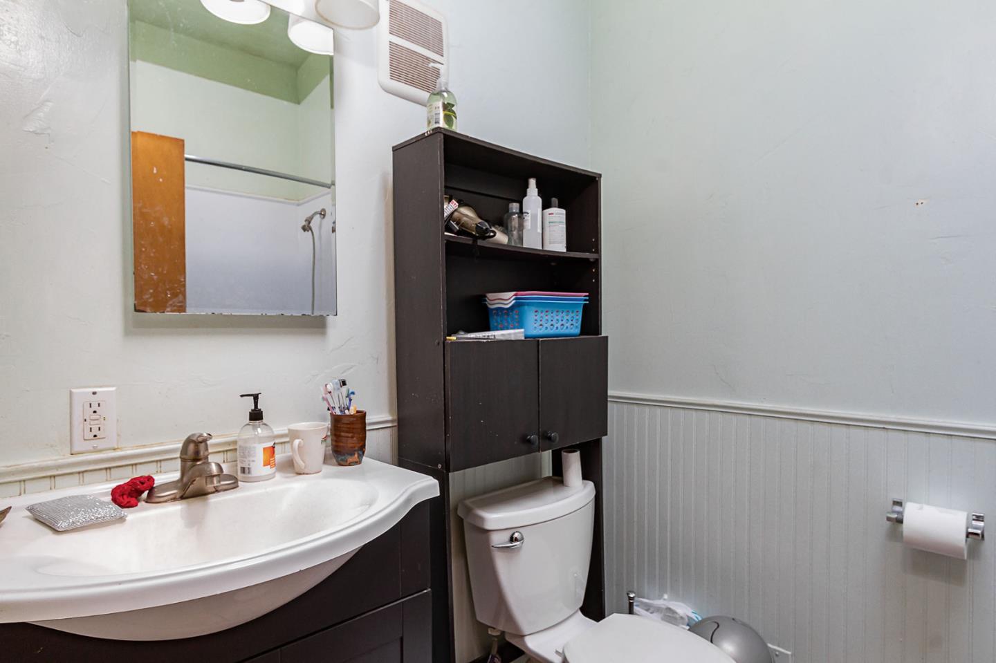 6040 Bonny Doon Road Santa Cruz, CA 95060 - Photo 8 of 36 Gallery Image 8