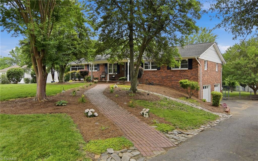 1440 Norwich Road Winston-Salem, NC 27127 - Photo 2 of 34