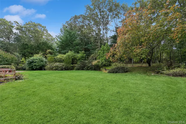 $1,995,000 | 17 Downer Place, Sag Harbor, NY 11963