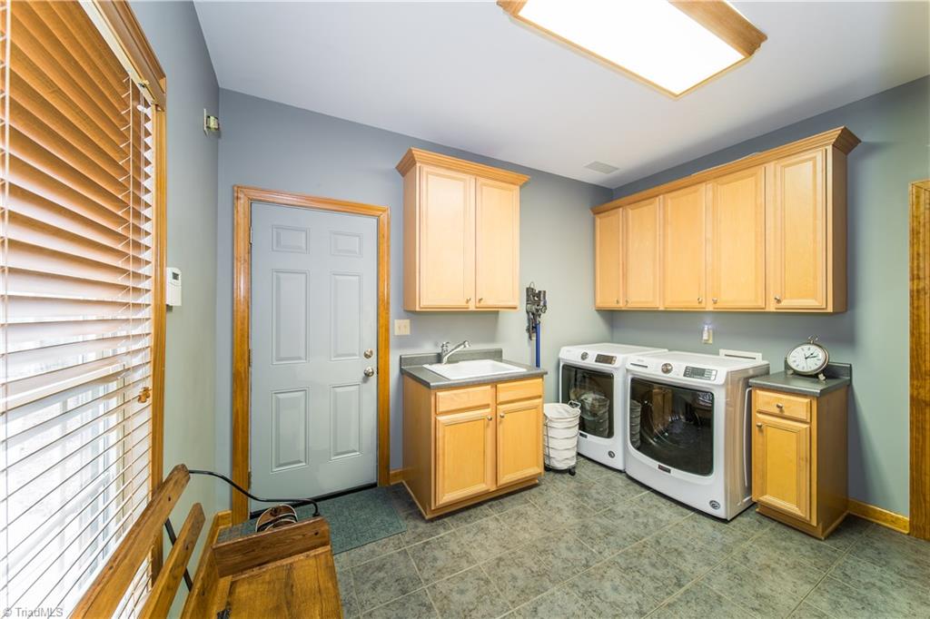649 Fowler Road Walnut Cove, NC 27052 - Photo 13 of 30 Gallery Image 13