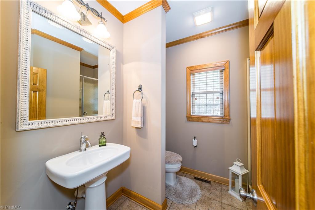 649 Fowler Road Walnut Cove, NC 27052 - Photo 14 of 30 Gallery Image 14