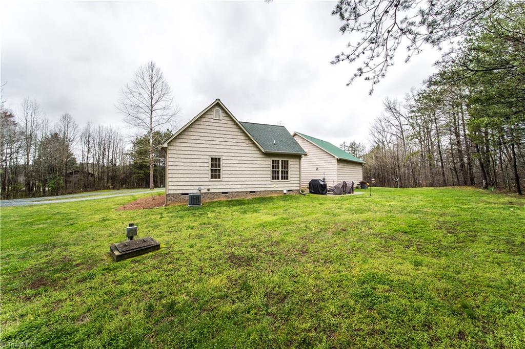 649 Fowler Road Walnut Cove, NC 27052 - Photo 15 of 30 Gallery Image 15