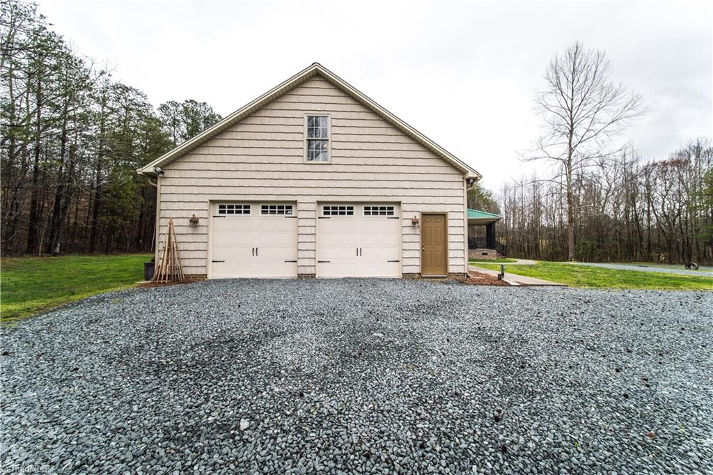649 Fowler Road Walnut Cove, NC 27052 - Photo 17 of 30 Gallery Image 17