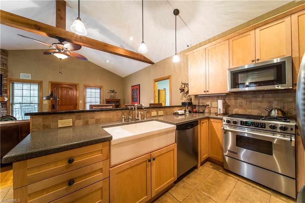 649 Fowler Road Walnut Cove, NC 27052 - Photo 25 of 30 Gallery Image 25
