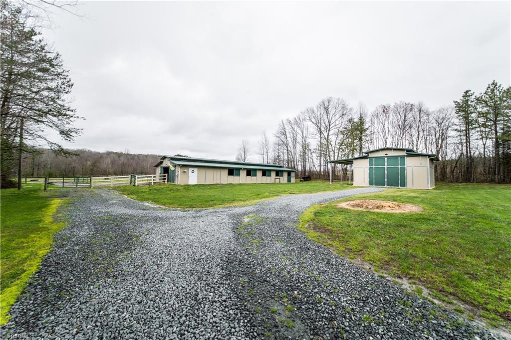 649 Fowler Road Walnut Cove, NC 27052 - Photo 4 of 30 Gallery Image 4
