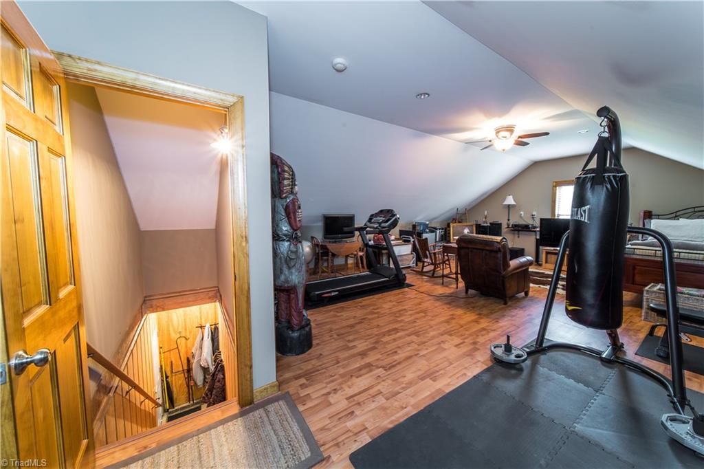 649 Fowler Road Walnut Cove, NC 27052 - Photo 10 of 30 Gallery Image 10