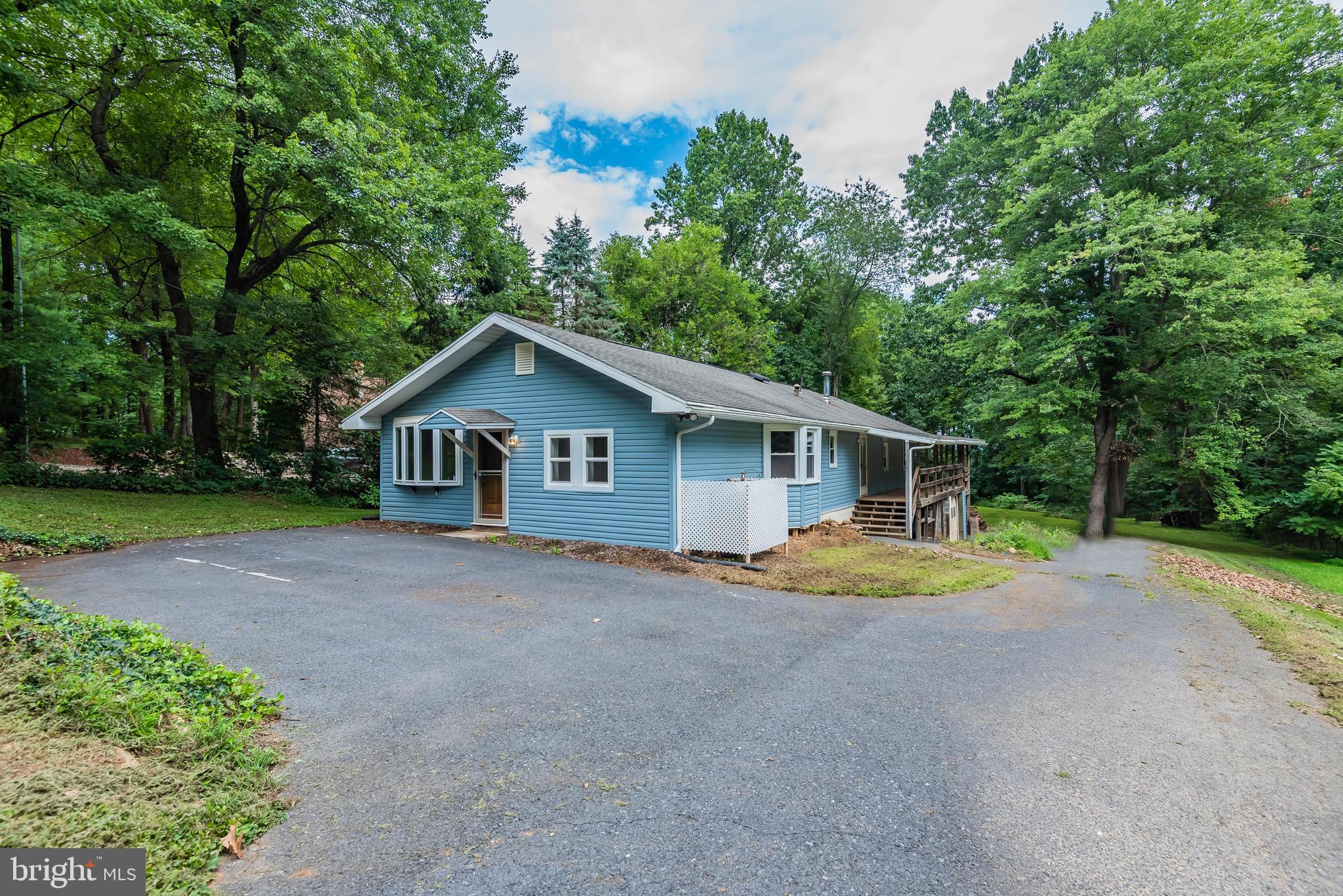 143 Red Tank Road Boiling Springs, PA 17007 - Photo 1 of 9 Gallery Image 1