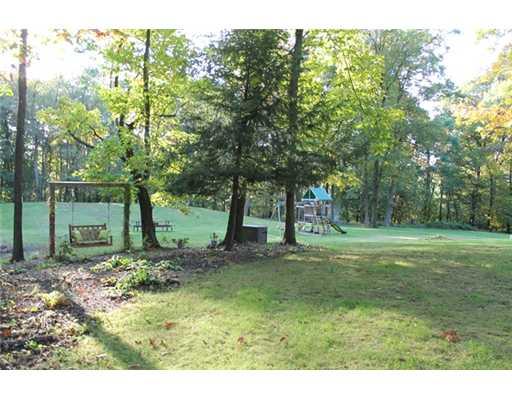 289 Alamae Lakes Road Washington, PA 15301 - Photo 15 of 18 Yard/Garden.