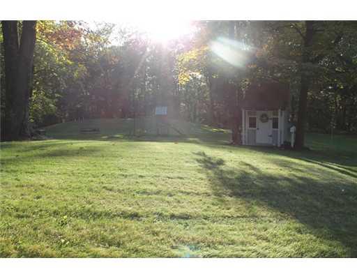 289 Alamae Lakes Road Washington, PA 15301 - Photo 16 of 18 Yard/Garden.