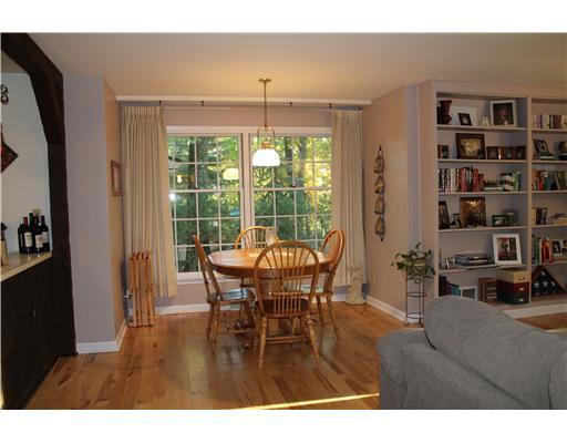 289 Alamae Lakes Road Washington, PA 15301 - Photo 7 of 18 Dining Room.