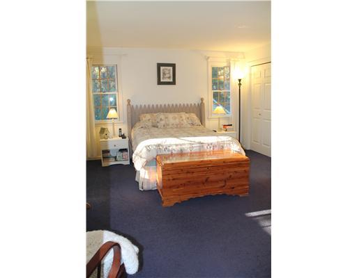 289 Alamae Lakes Road Washington, PA 15301 - Photo 10 of 18 Master Bedroom.