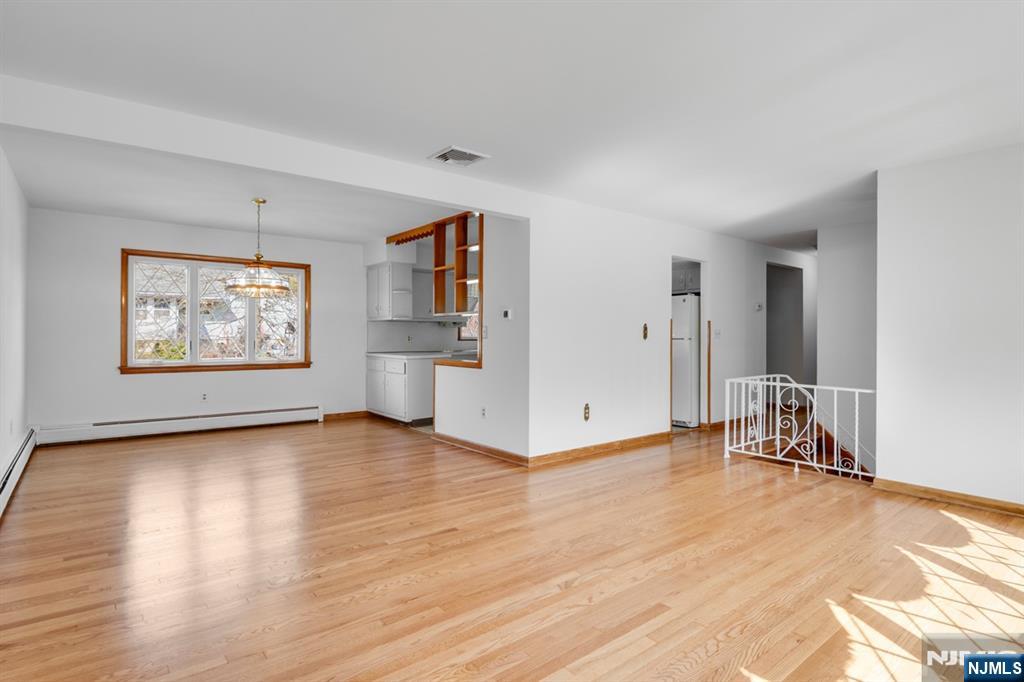 240 Ridge Road Cedar Grove, NJ 07009 - Photo 6 of 36