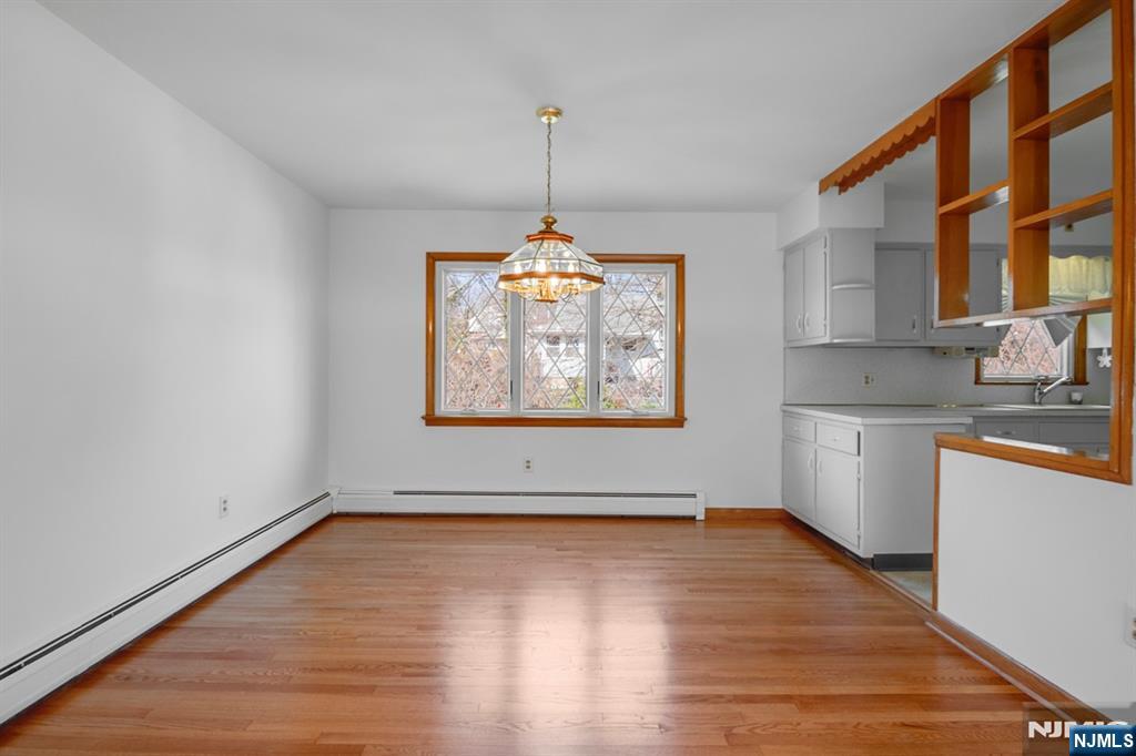 240 Ridge Road Cedar Grove, NJ 07009 - Photo 7 of 36