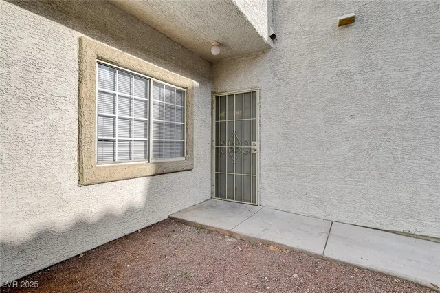 $1,100 | 3318 North Decatur Boulevard, Unit 1061, Las Vegas, NV 89130
