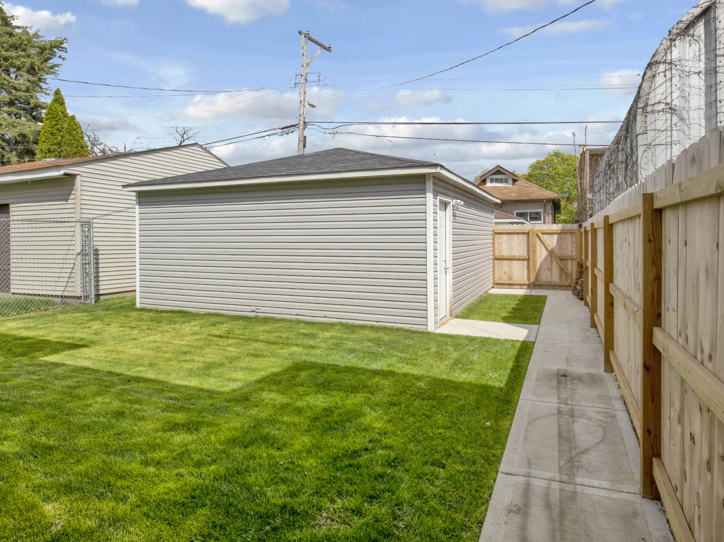 7947 South May Street Chicago, IL 60620 - Photo 21 of 22
