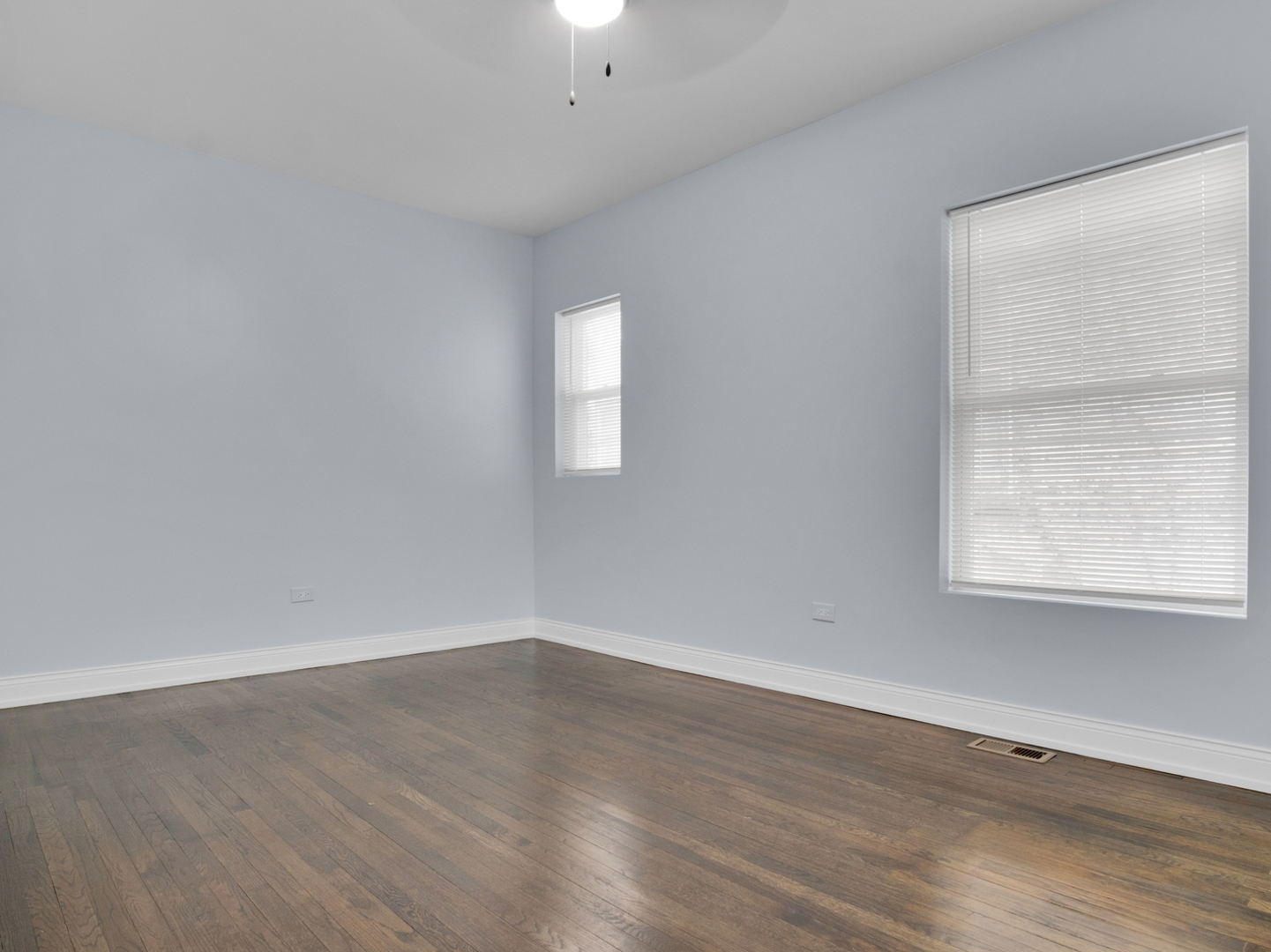 7947 South May Street Chicago, IL 60620 - Photo 10 of 22