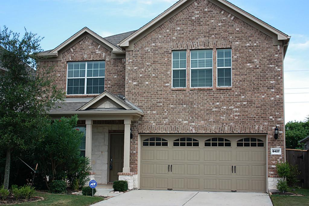 Beautiful two story home located in Cinco Ranch