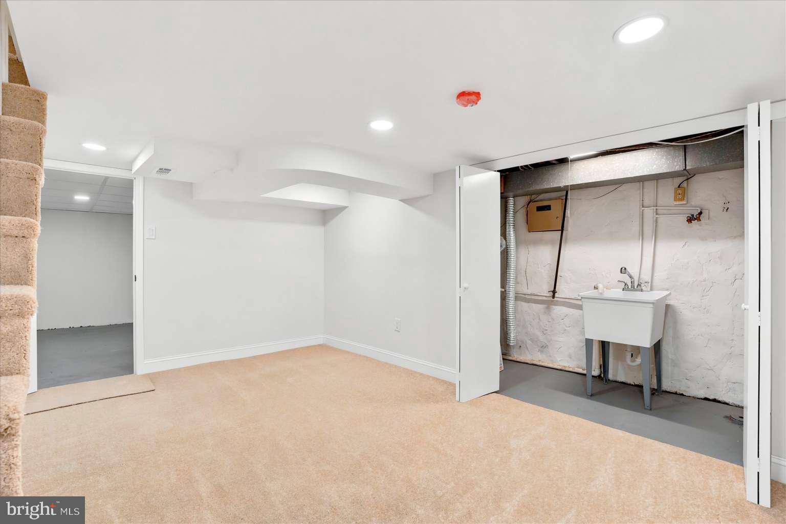 7417 Ditman Street Philadelphia, PA 19136 - Photo 25 of 32