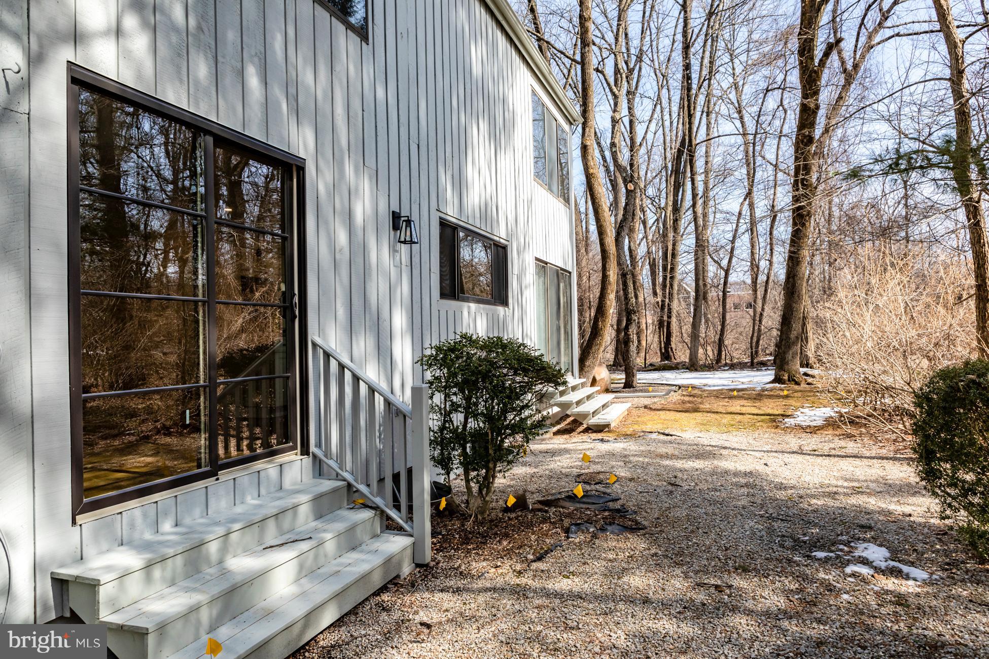 15 Poor Farm Road Princeton, NJ 08540 - Photo 6 of 25