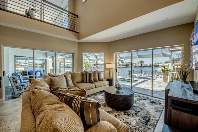 $1,675,000 | 3306 Southeast 22nd Avenue, Cape Coral, FL 33904