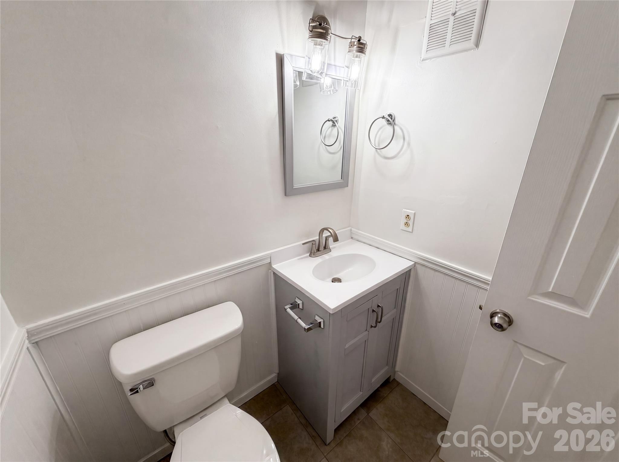 1625 Merry Oaks Road, Unit D Charlotte, NC 28205 - Photo 17 of 19