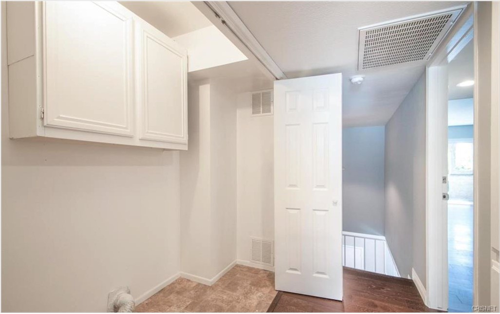 17824 Killion Street Encino, CA 91316 - Photo 18 of 25 a view of front door