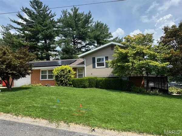 $152,500 | 1423 Shelley Drive, Vandalia, IL 62471