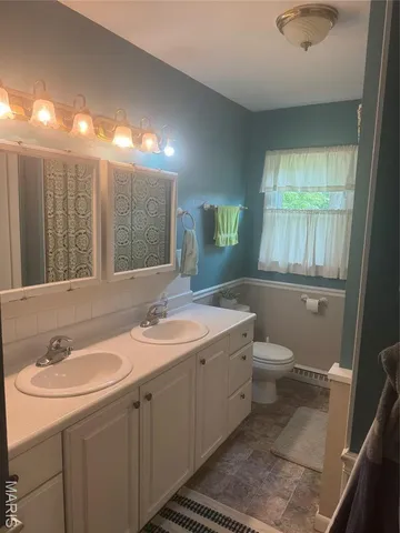 $162,500 | 1423 Shelley Drive, Vandalia, IL 62471