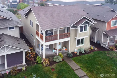 front view of house with a yard