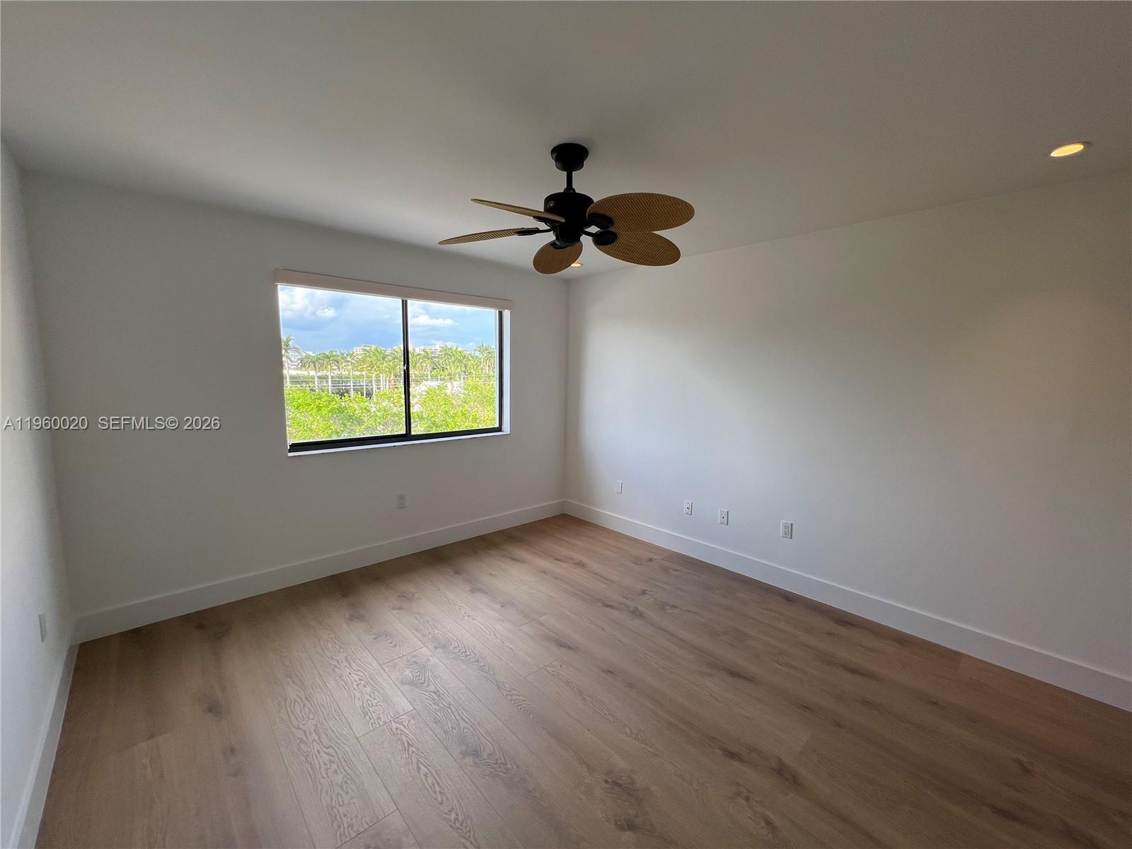 255 Galen Drive, Unit 4A Key Biscayne, FL 33149 - Photo 19 of 37 reverse view