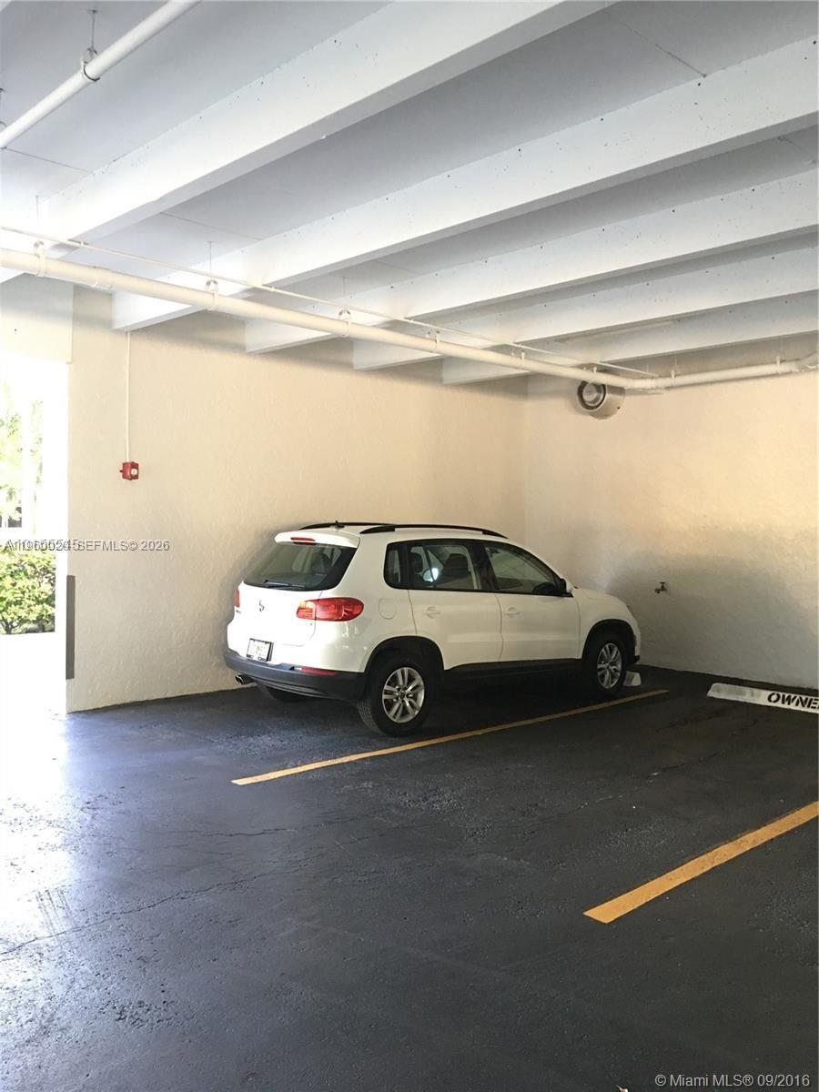 255 Galen Drive, Unit 4A Key Biscayne, FL 33149 - Photo 31 of 37 Garage - 1 assigned covered parking space