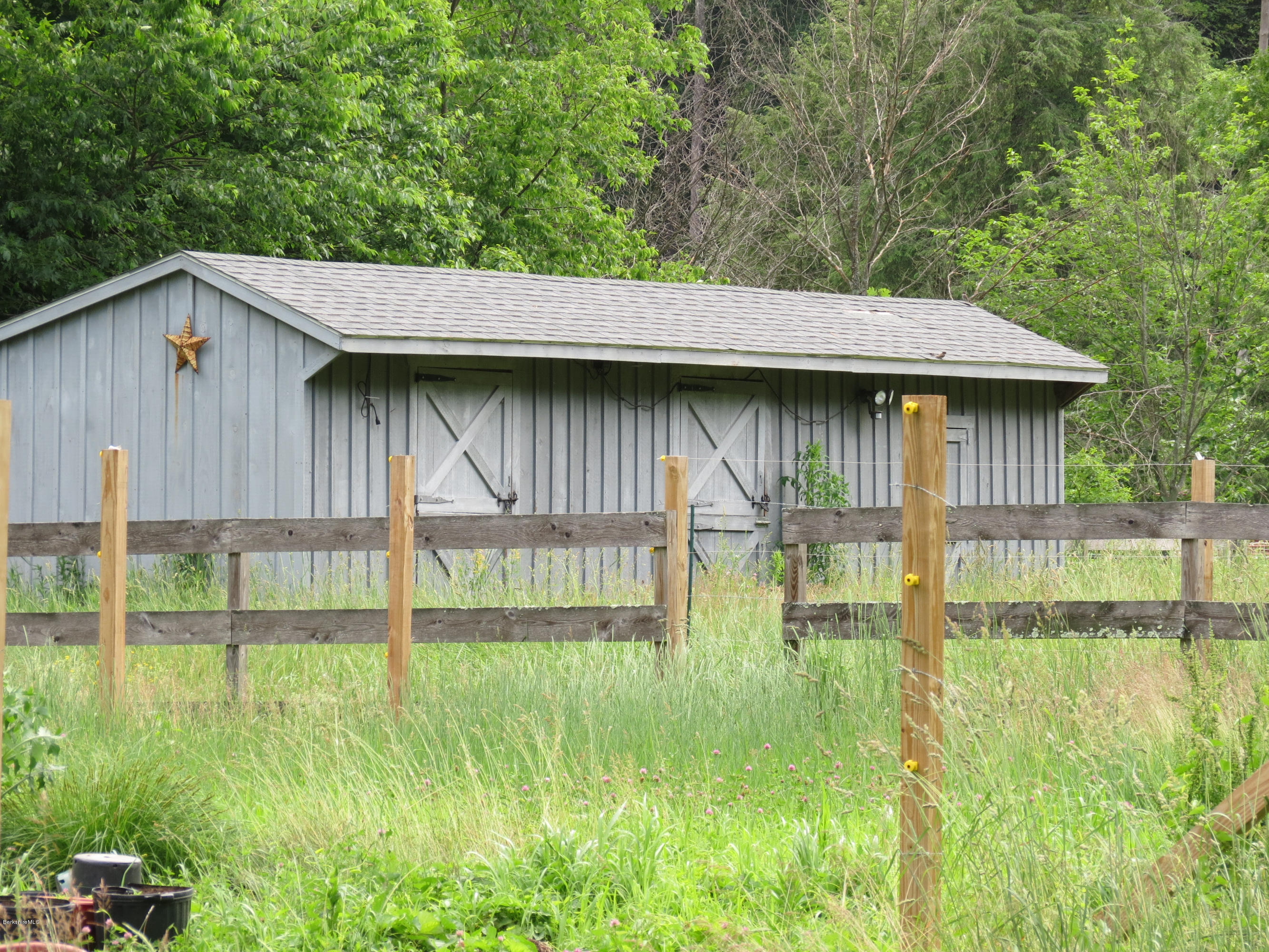 221 Polikoff Road Sheffield, MA 01222 - Photo 6 of 13 stalls