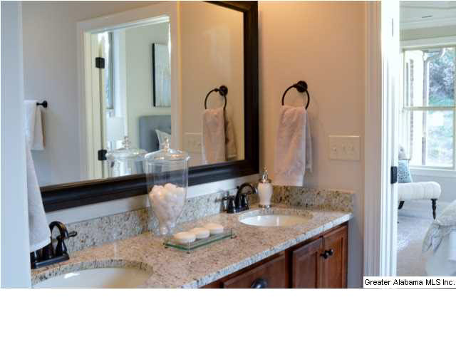 363 Strathaven Drive, Unit 1698 Pelham, AL 35124 - Photo 17 of 32