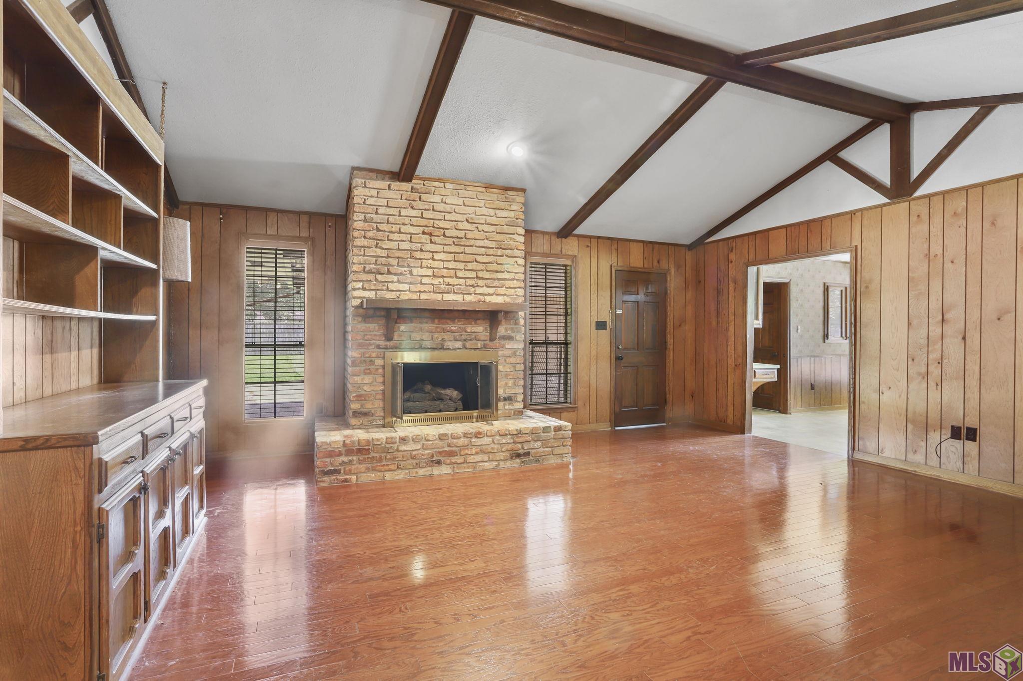 5260 Timber Cove Street Baton Rouge, LA 70808 - Photo 2 of 10 Gallery Image 2