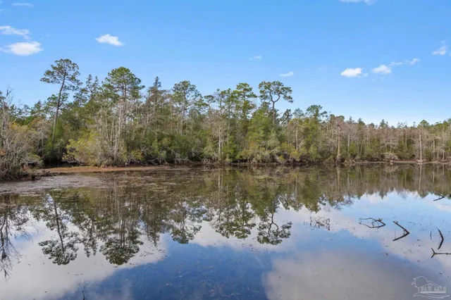 $300,000 | 4719 Wildwood Drive, Milton, FL 32570