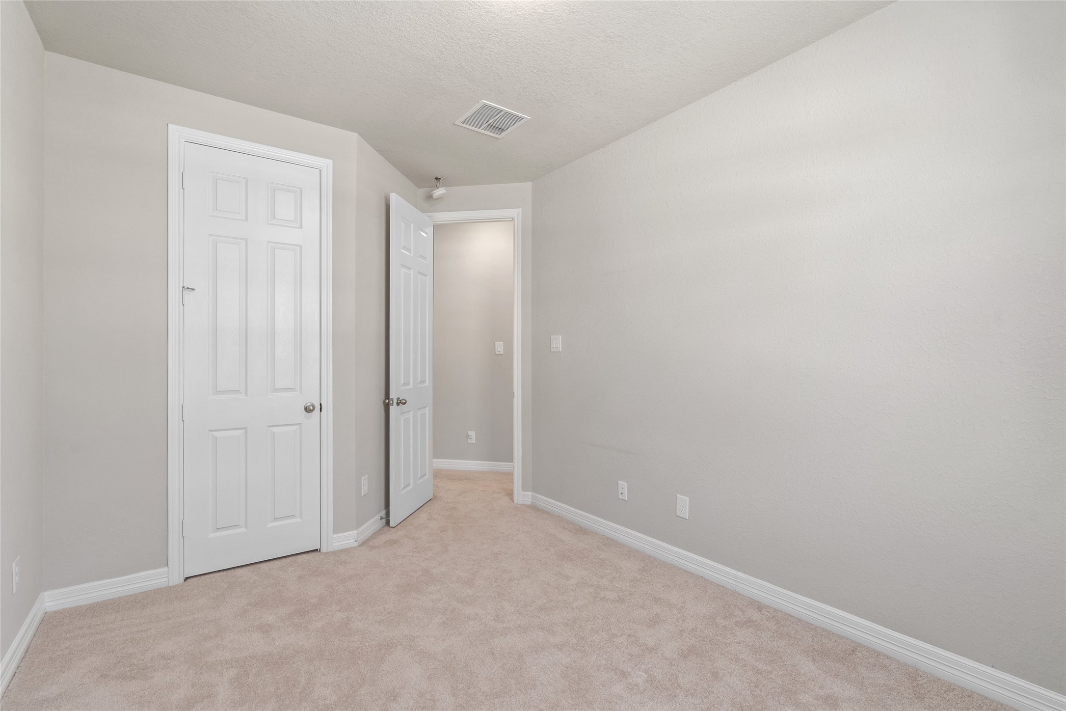 9406 Caddo Ridge Lane Cypress, TX 77433 - Photo 14 of 25 Bedroom 3